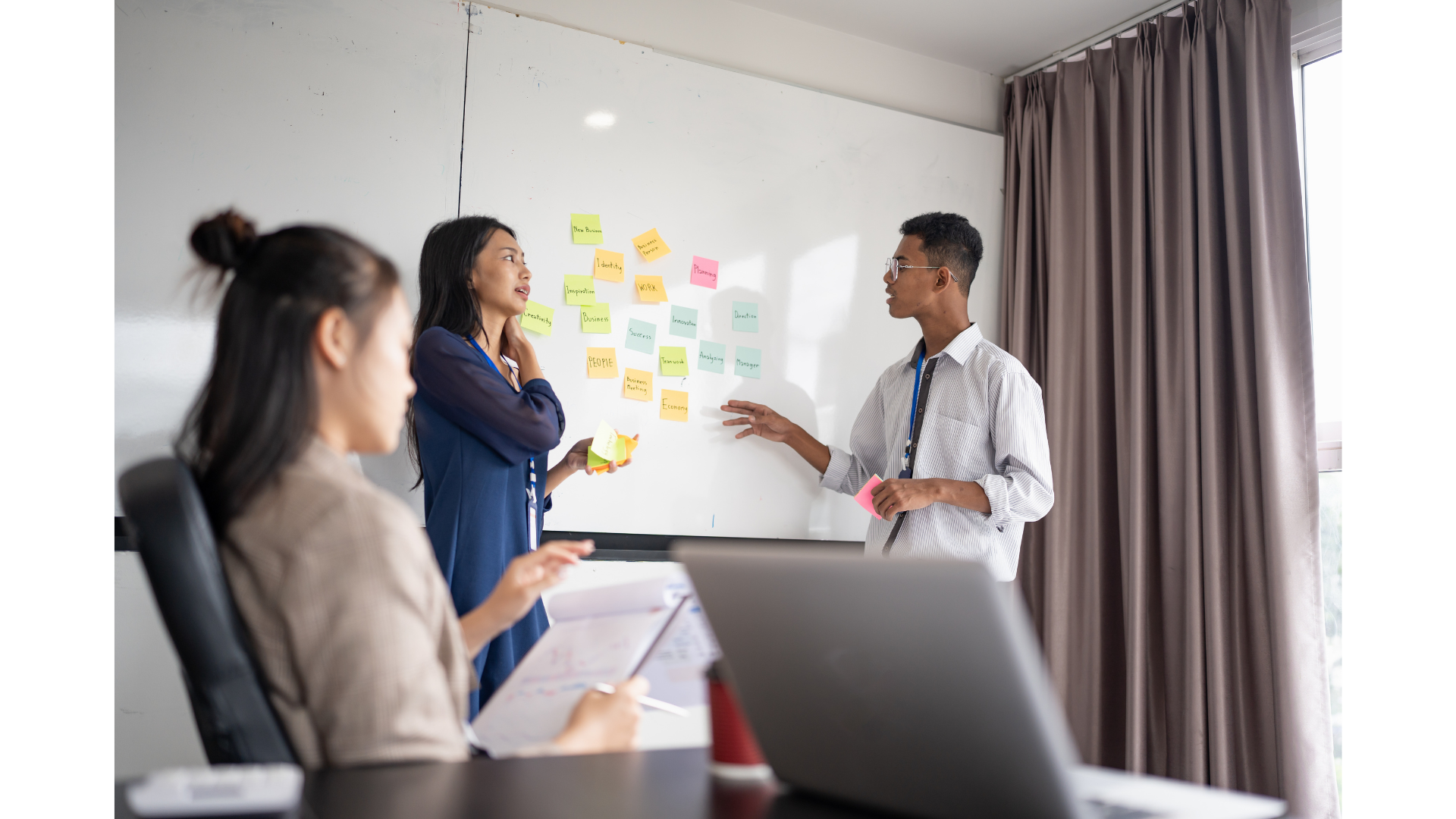 Online Praktikum Gestalter/in für visuelles Marketing